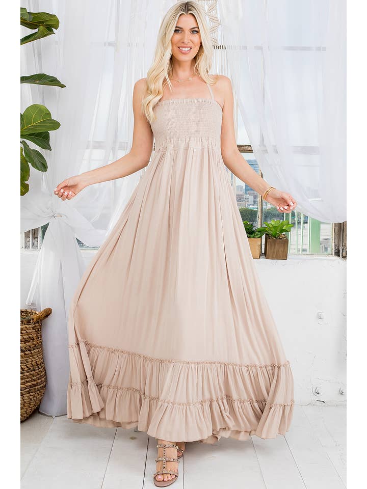 Sweet Lovely by Jen – Großhandel Kleid – Damen – MAXIKLEID MIT RÜCKENAUSSCHNITT UND GESMOKTEM STUFENROCK41
