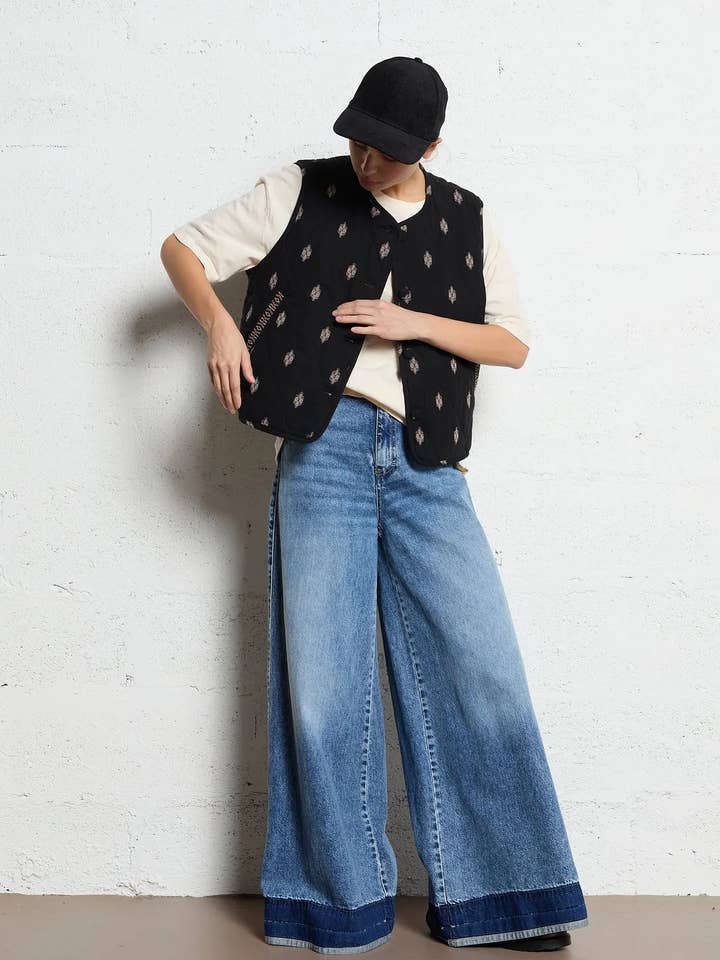 S24261227 - Gilet da donna con stampa western per la vendita all'ingrosso da parte di The Korner - USA