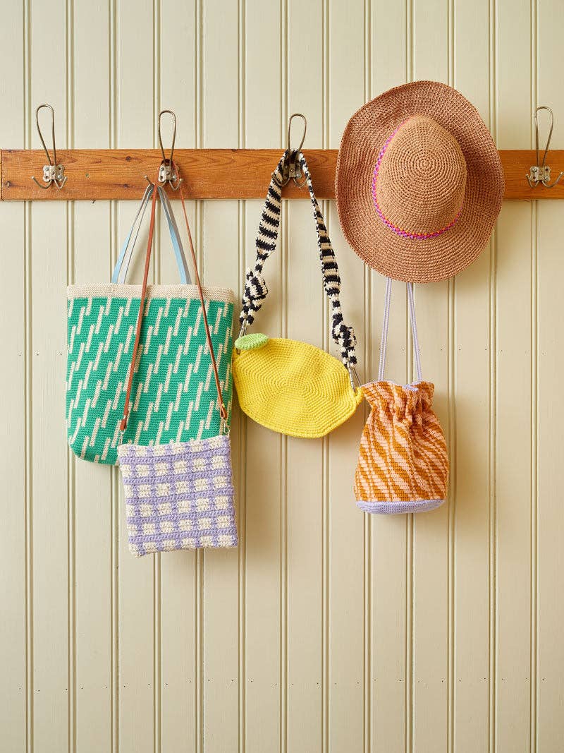 Laine Publishing – Großhandel Buch zum Thema Basteln, Hobbys & DIY – Let’s Crochet! – Sonderausgabe der Laine Magazine über zeitgenössisches Häkeldesign10