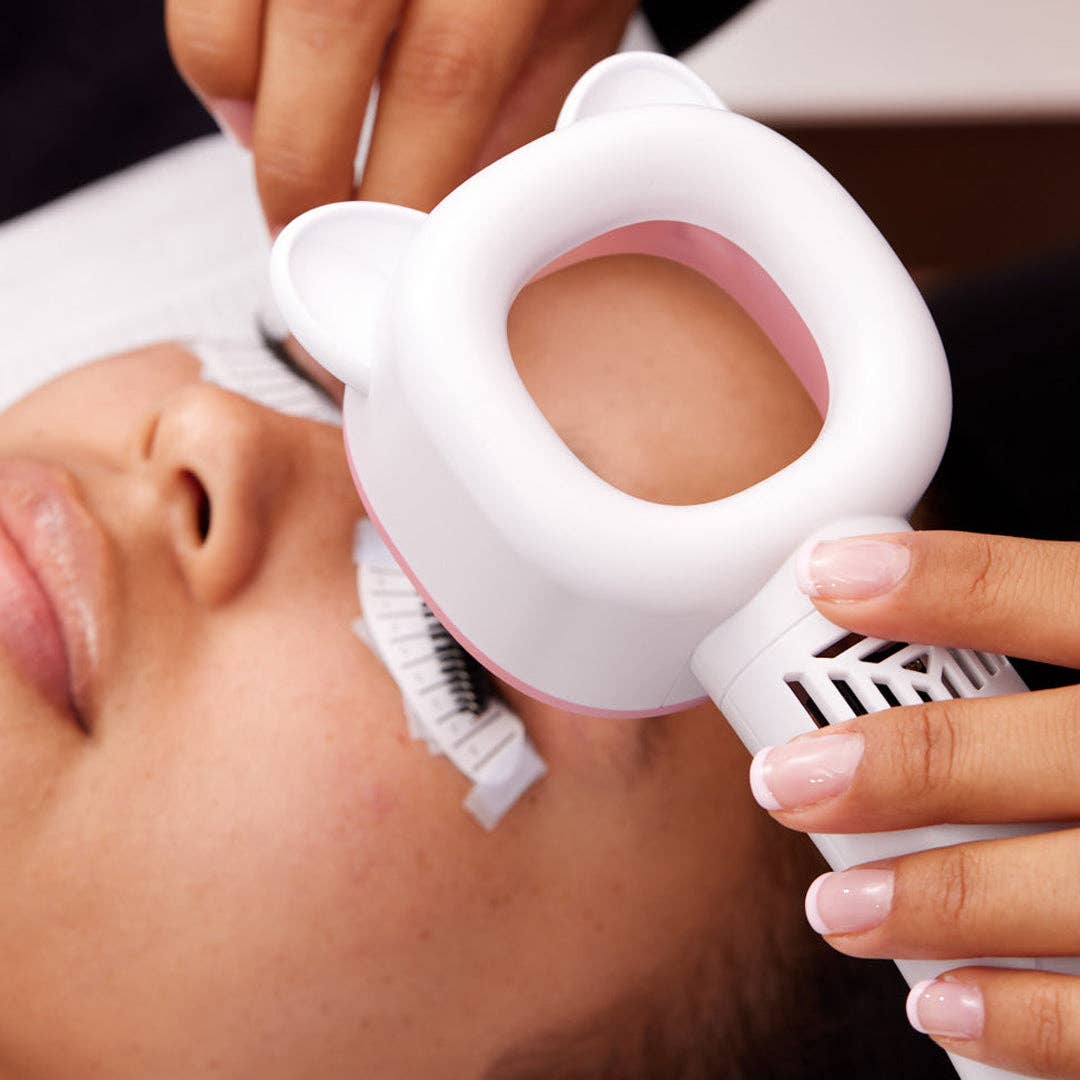 GladGirl - Wholesale Eyelash Curler - Cat Ear Blade-Less Handheld Eyelash Extension Fan1