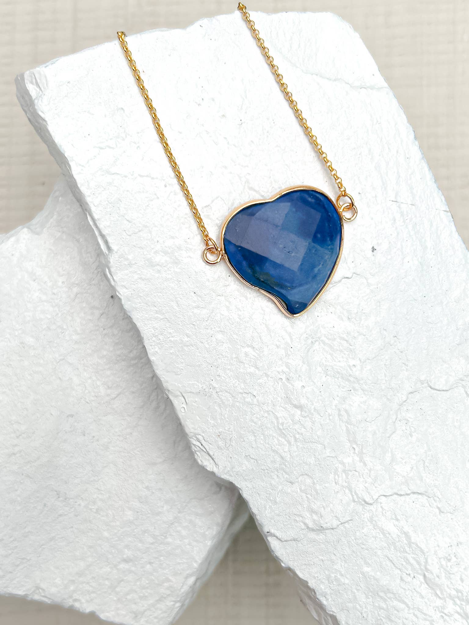 Roc Jewellery - Wholesale Pendant/Charm Necklace - Lapis Lazuli Connector Heart Gold Plated Necklace2
