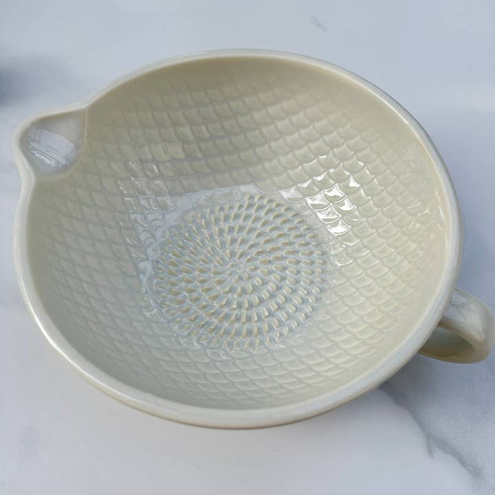 The Grate Plate, Inc. - Wholesale Bowl - Pearl Grate Bowl1