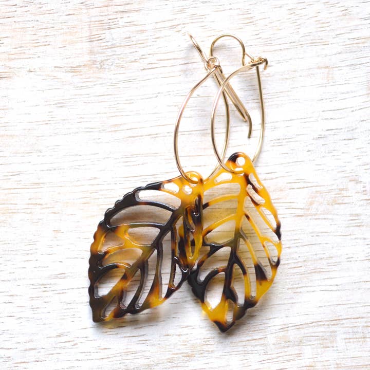 Skildpadde Leaf Hoops for engroshandel hos Salty But Sweet