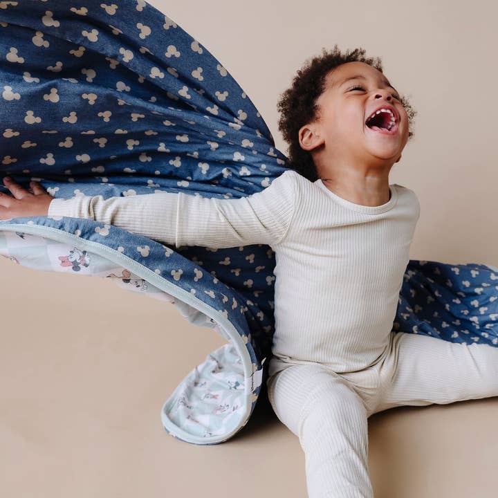 Copper Pearl - Wholesale Quilt - Kids & Baby - Three-Layer Quilt - Mickey Mouse and Friends5