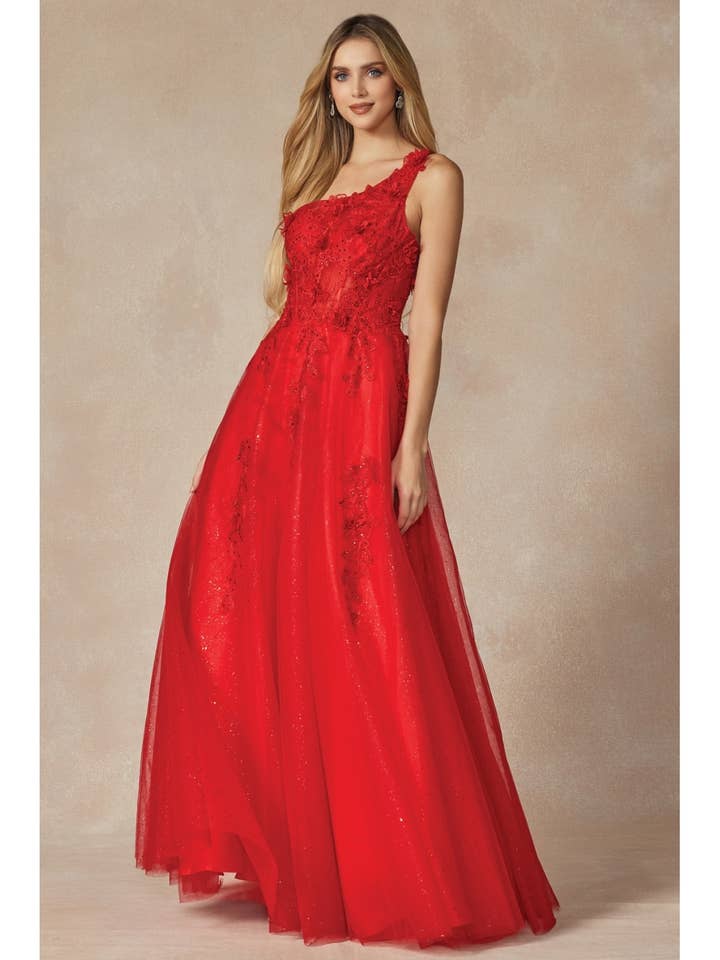 EN AXEL MED 3D BLOMMOR UTSMYCKNINGAR BALKLÄNNING för wholesale av Juliet