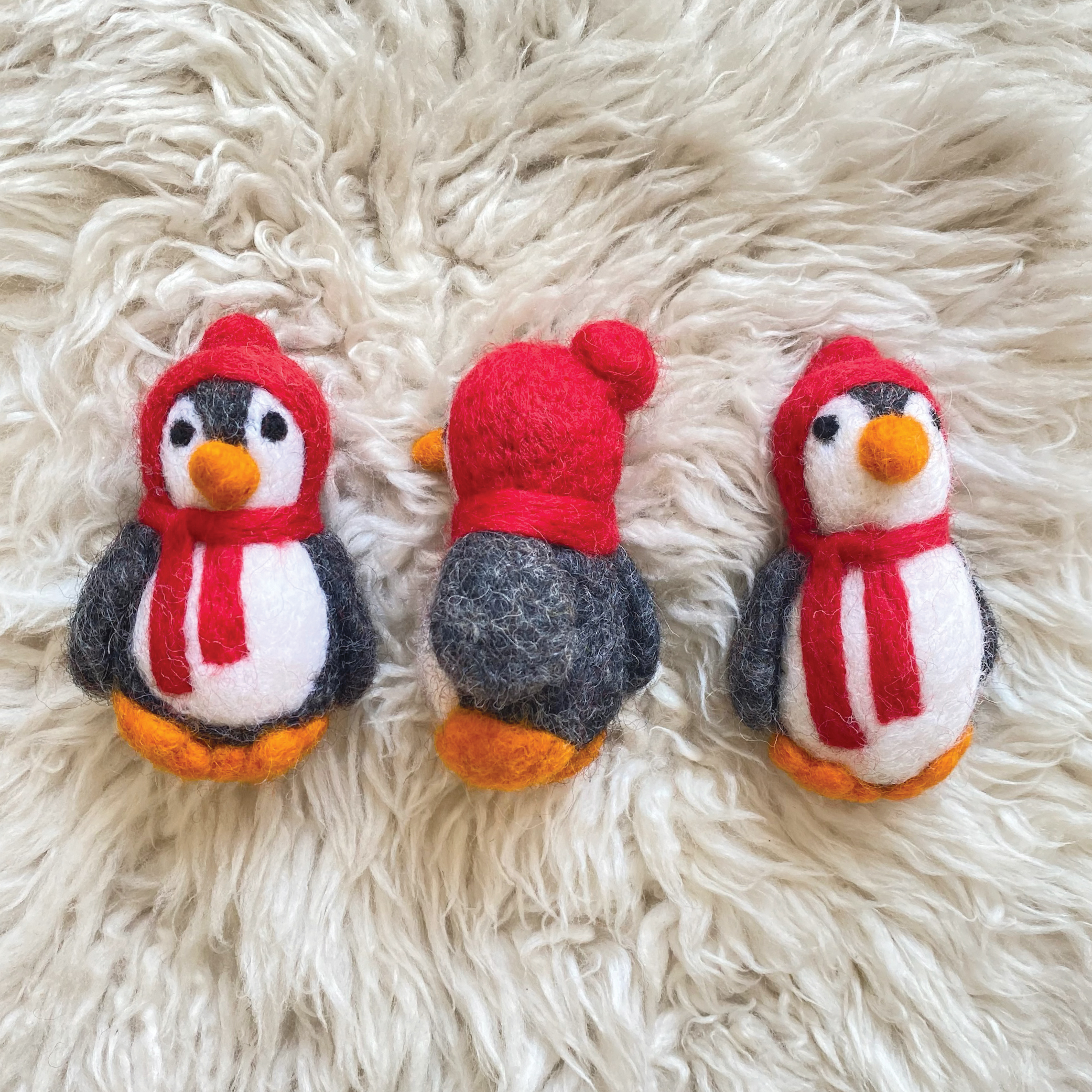 Sheep Farm Felt - Wholesale Christmas Decoration - Felt Penguin with Red Accessories1