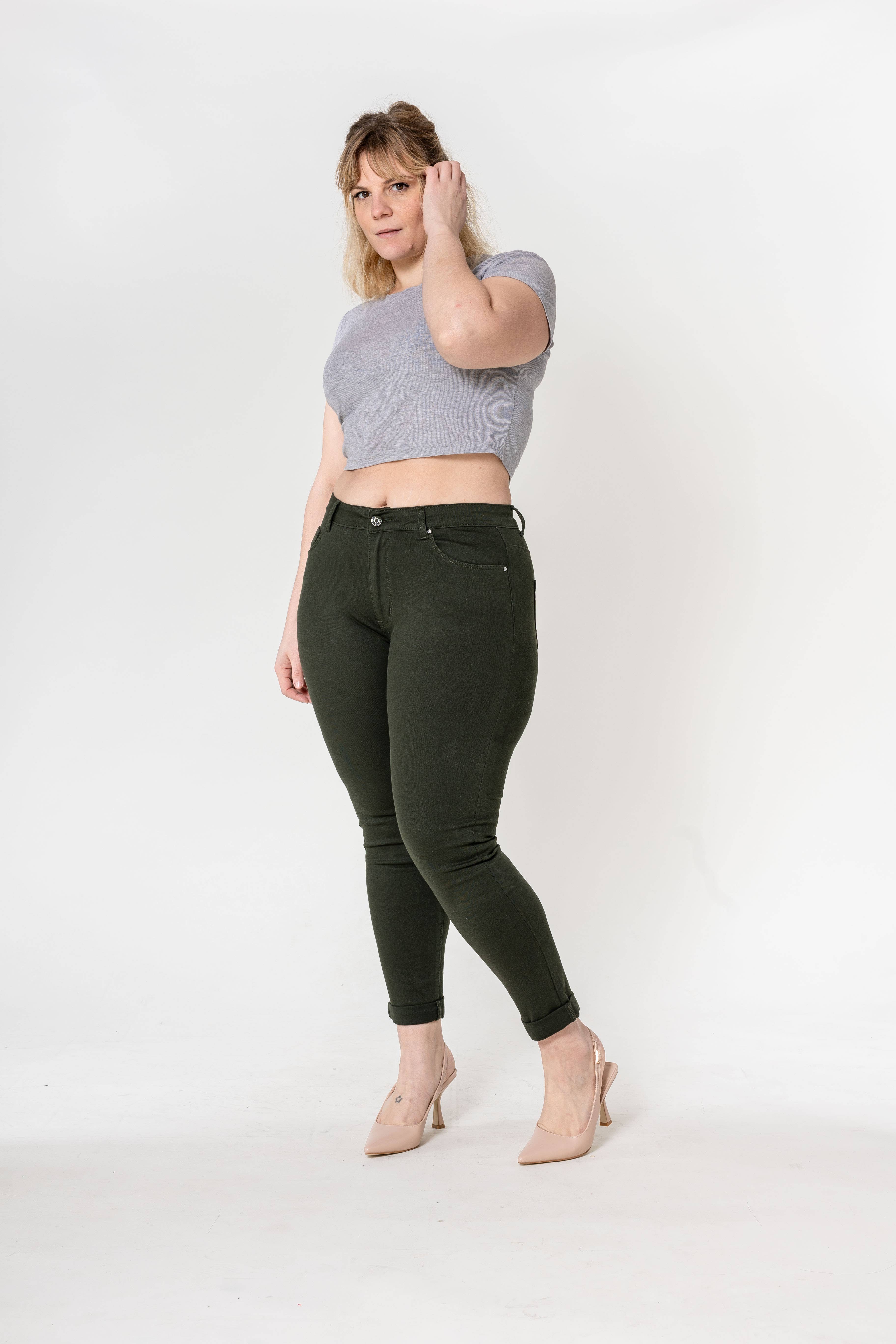 Nina Carter – Calças - Mulher por atacado – Tamanho Plus Curve Plus Tamanho Voltar ao Pescoço P19942