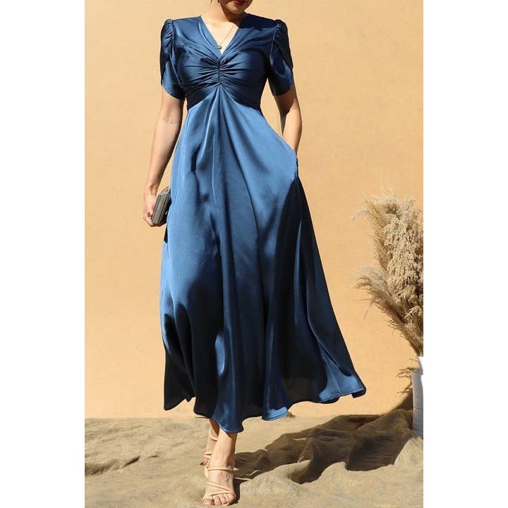 Elegant Twist Satinkjole med elastisk talje for engroshandel hos Esmeray Clothing