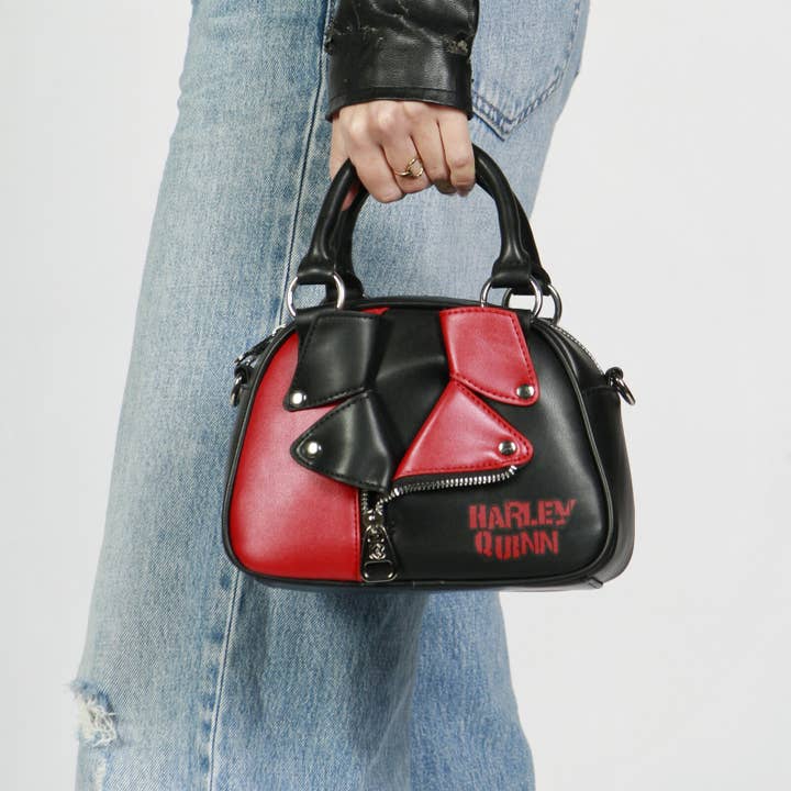 DC Comics Harley Quinn Bowlingtaske i jakke-mode for engroshandel hos KARACTERMANIA