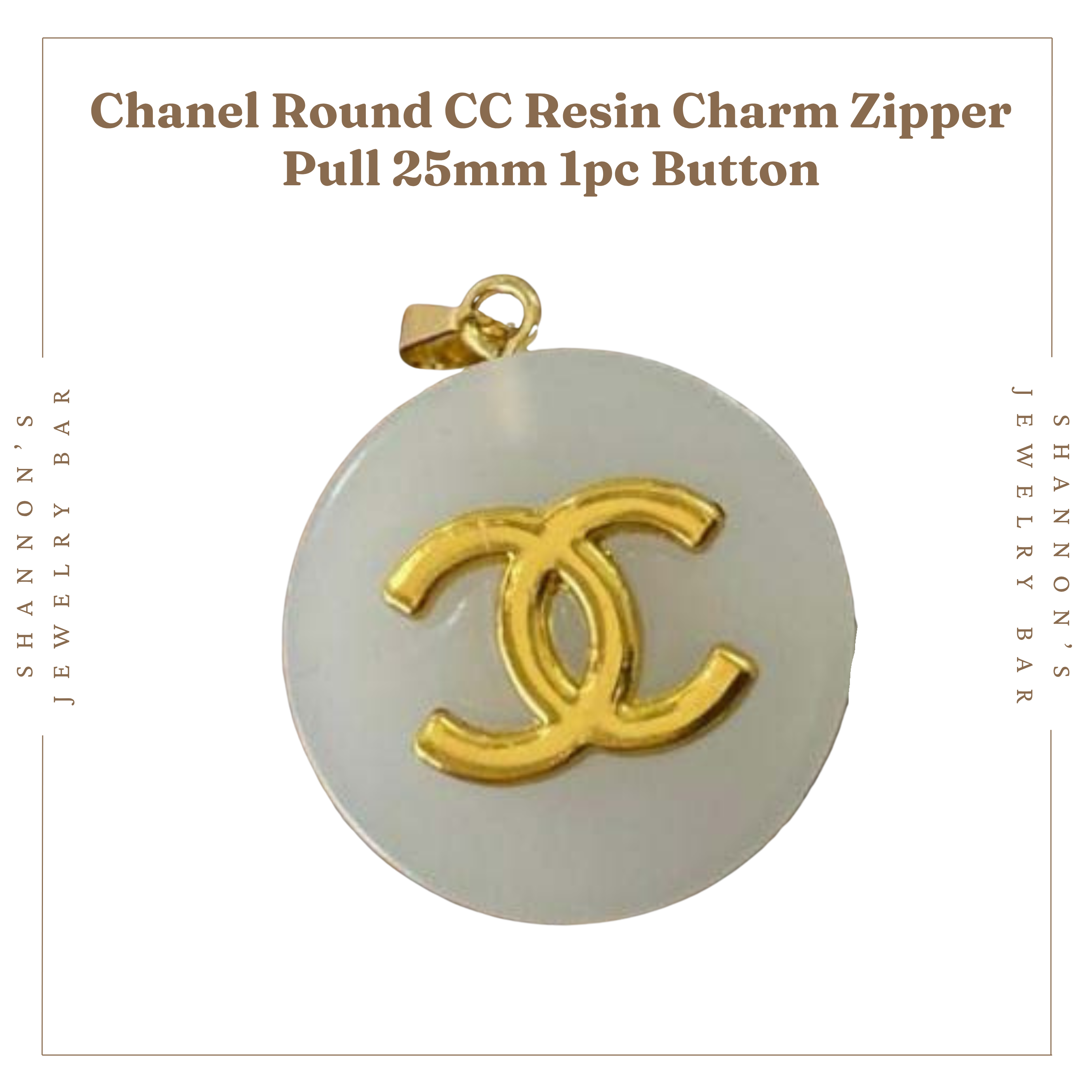 Shannon's Jewelry Bar – wholesale Individuell berlock/hänge – CHANEL Berlock Dragkedja Guld CC Grå Rund Harts 25mm4