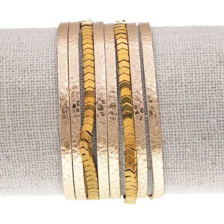 6 rangées Cuir 2 rangées Chevron Chaîne Fermoir Magnétique Doré pour la vente par Accessorizit Inc.