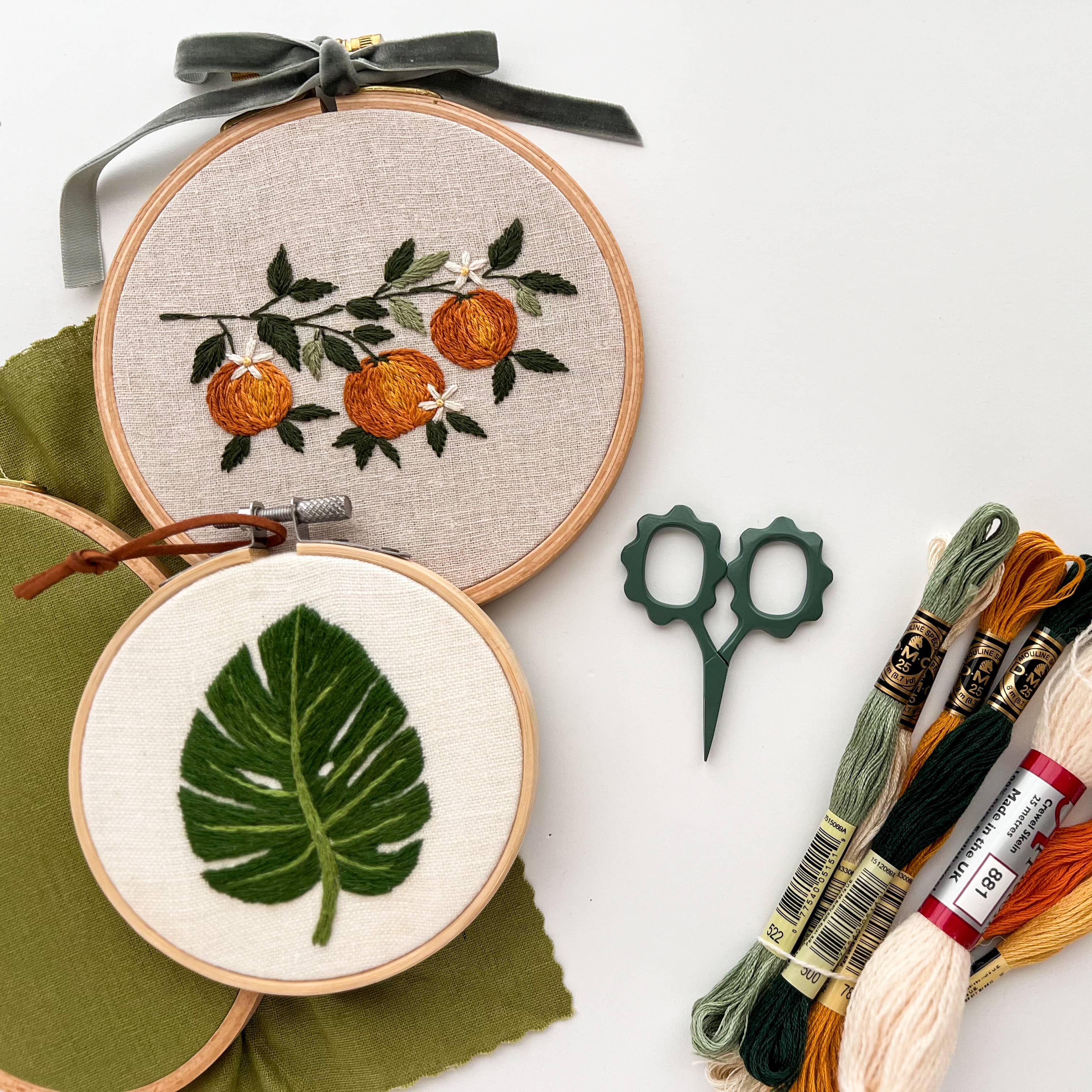 Matryoshka Doll Shop - Wholesale Scissors - Small Flower scissors, tiny embroidery scissors8