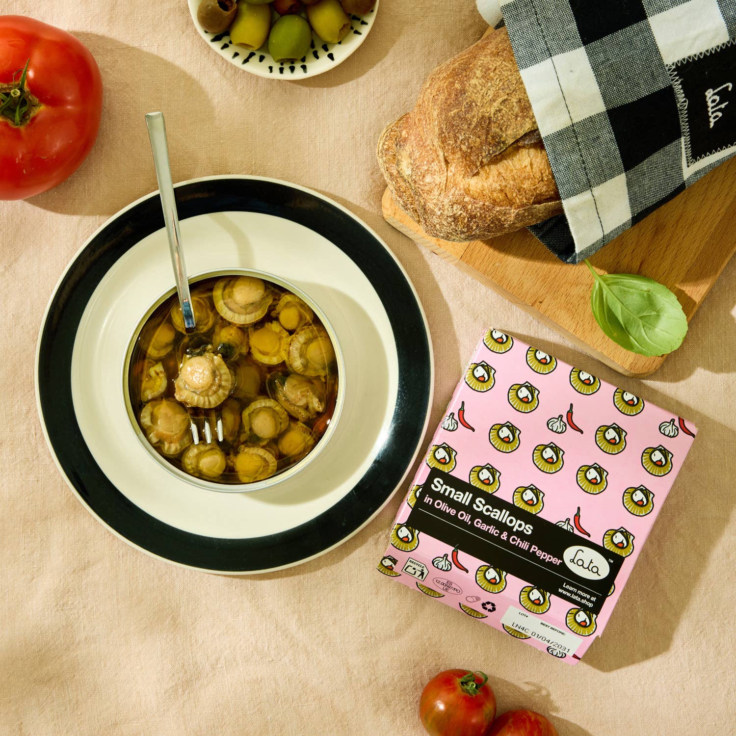 Lata - Vendita all'ingrosso Pesce in scatola - Lata Capesante piccole in olio d’oliva con aglio e peperoncino2