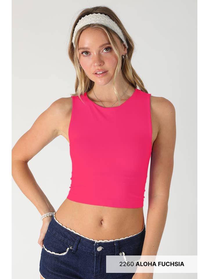 NIKIBIKI - Wholesale Knit Top - Women's - NS8370 - Clean Line Crew Neck Crop Top5