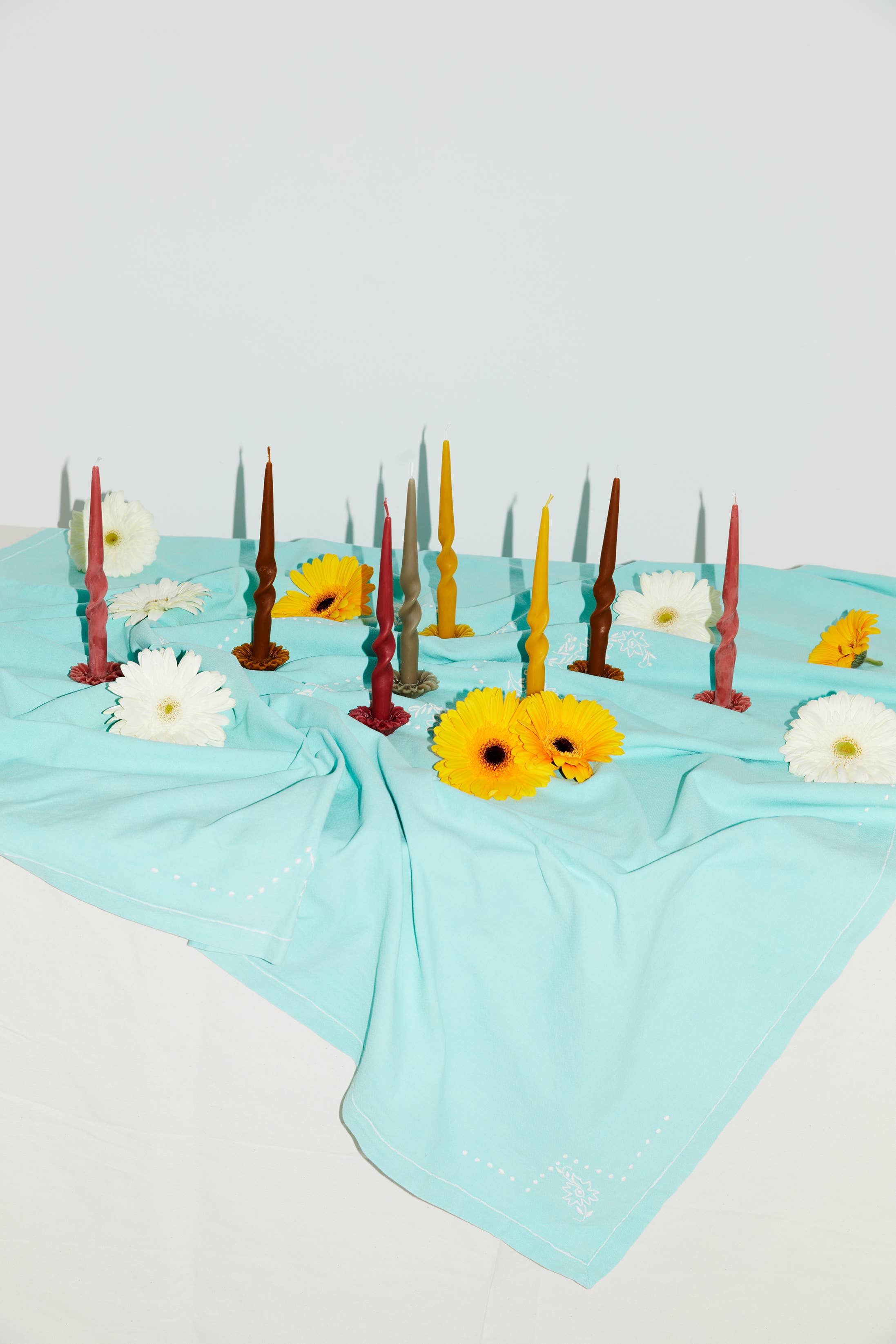 Lecot Studio - Wholesale Novelty Candle - sunflower3