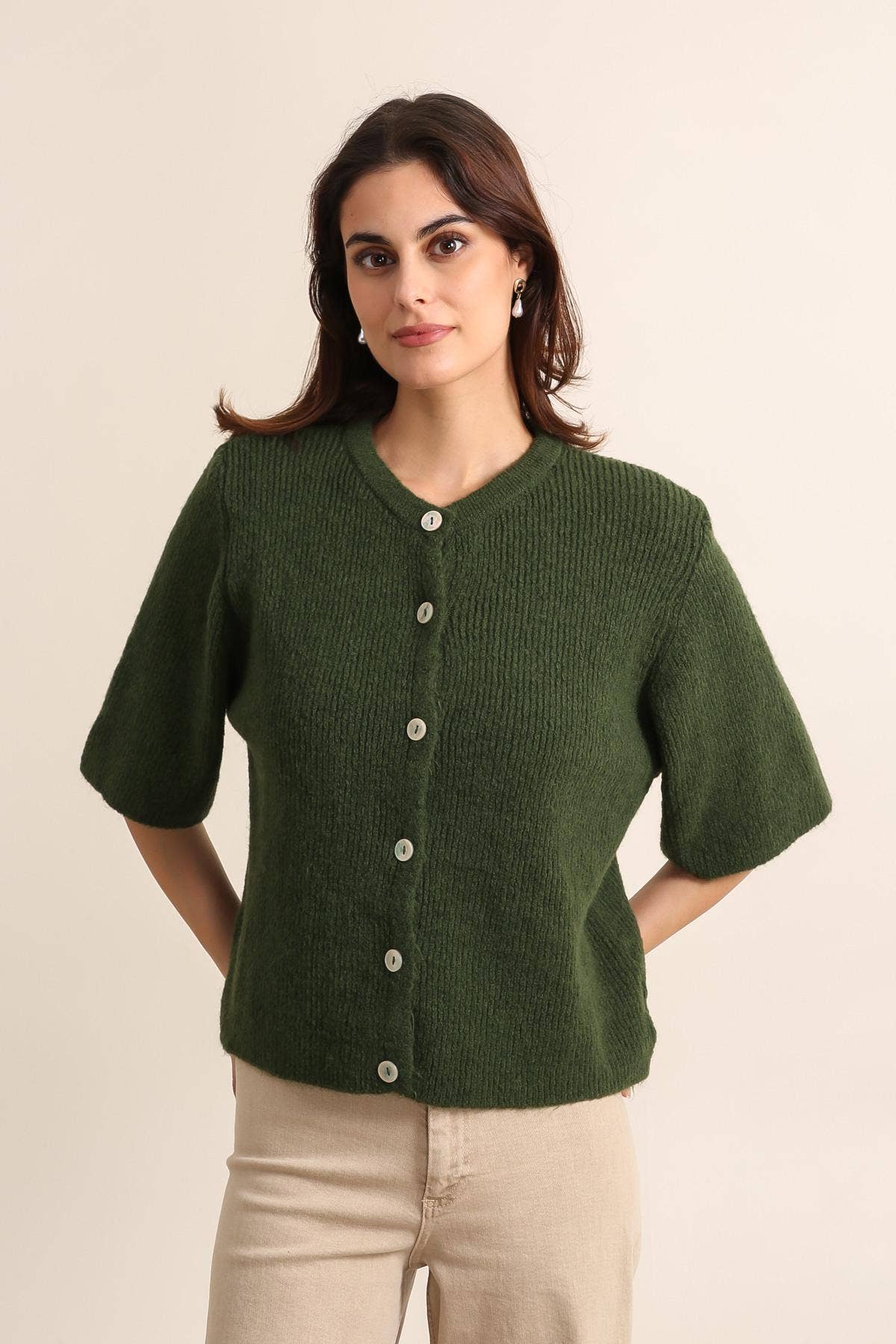 LÉA & LUC – Großhandel Strickjacke – Damen – Damen-Cardiganweste REF. 50755 aus weichem Strick12