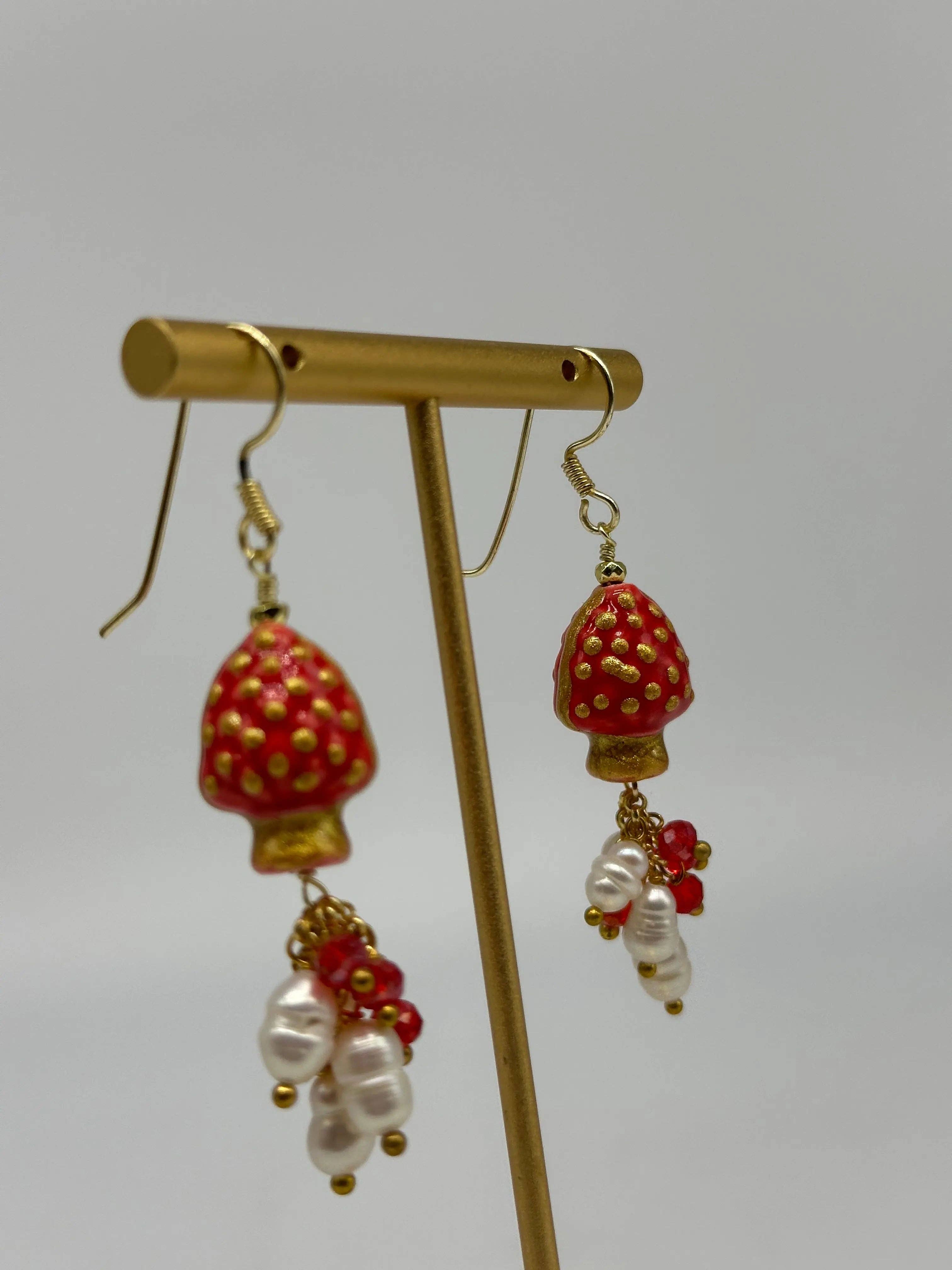 DD Ceramiche Siciliane – wholesale Dangle earrings – Pigna Rosso Ceramica di Caltagirone Handmade Earrings, stones and pearls3