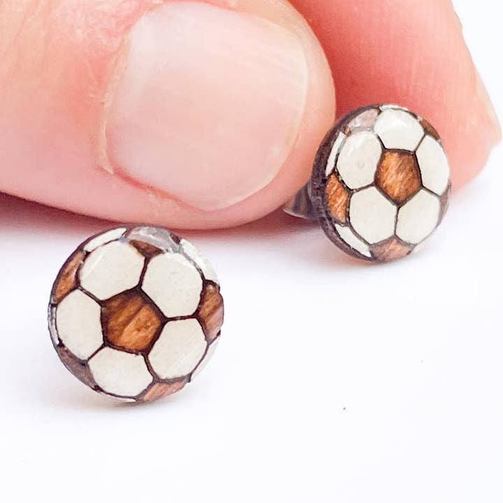 Orecchini a perno sportivi per mamme del calcio - Regali per ragazze del calcio per la vendita all'ingrosso da parte di PinTonik