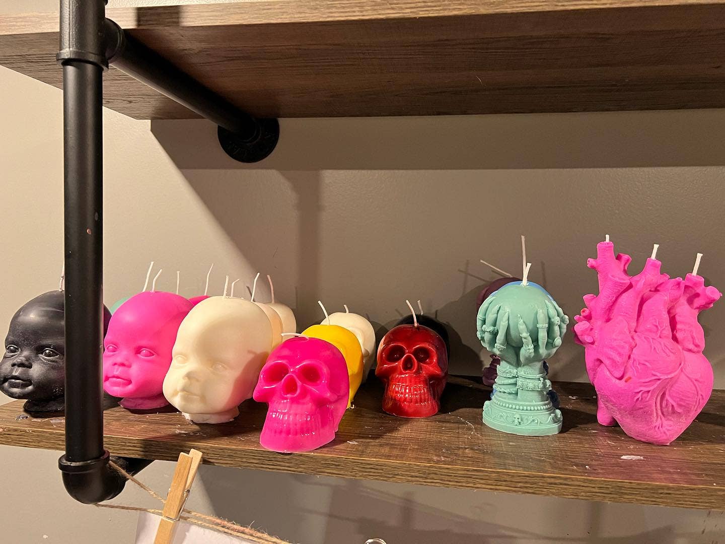 Susan Schomigs Creations - Wholesale Novelty Candle - Witches Crystal2