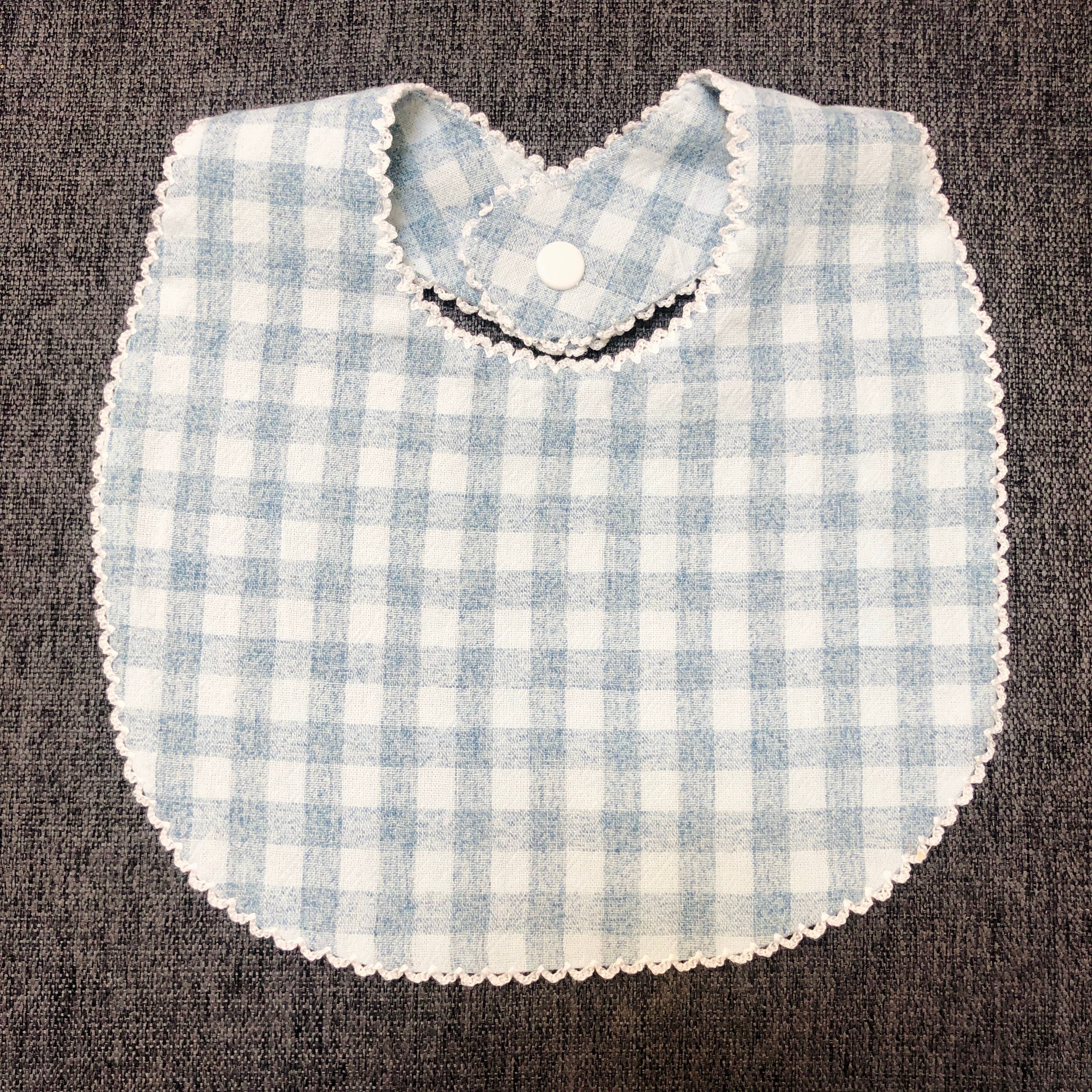 Belle Linen - Wholesale Bib - Baby - Linen Checkered Scalloped Lace Baby Newborn Bibs5