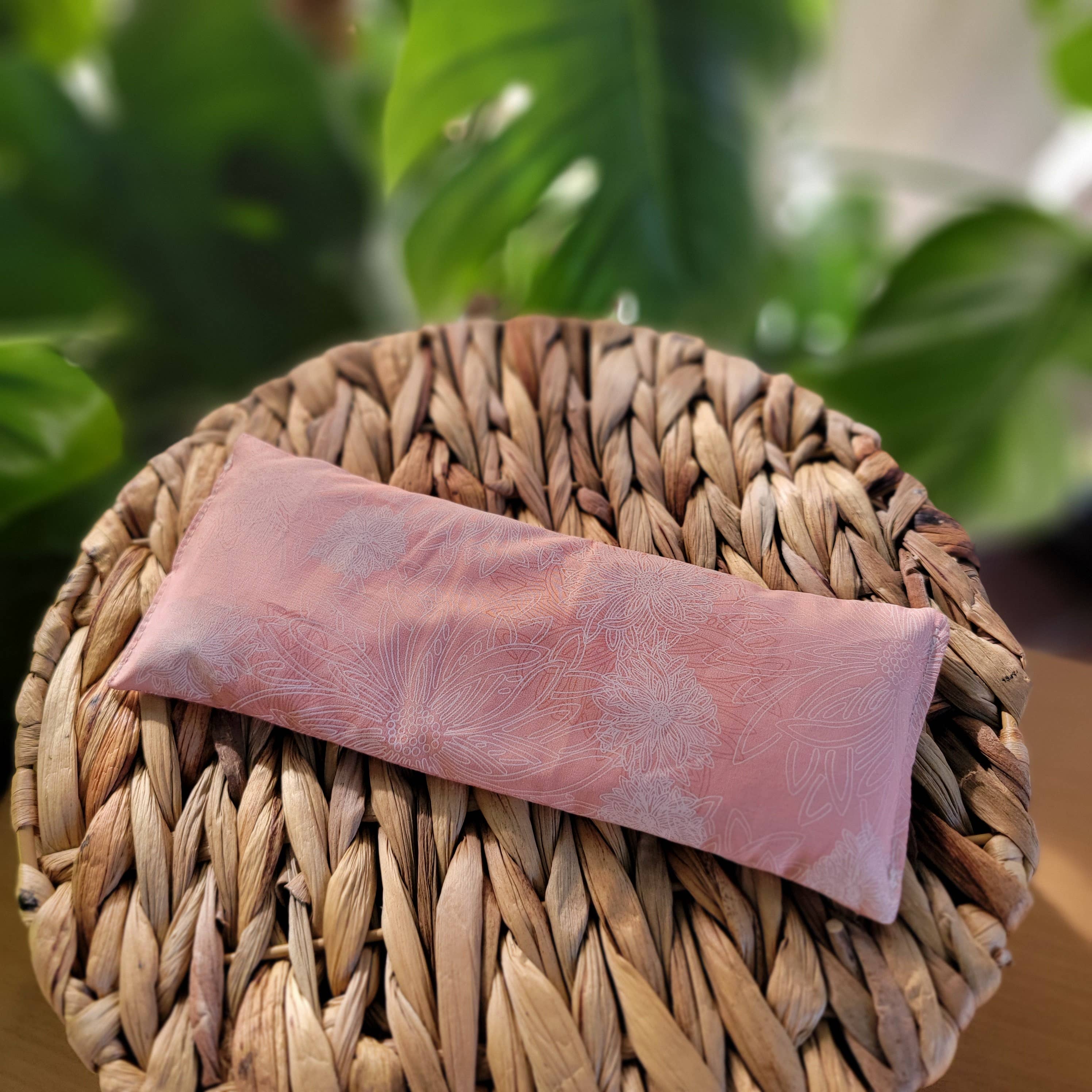 Calm Your Vibes - Vente Oreiller de spa/de thérapie - Housse lavable pour coussin yeux en coton 100 % - Forme cœur et cou31