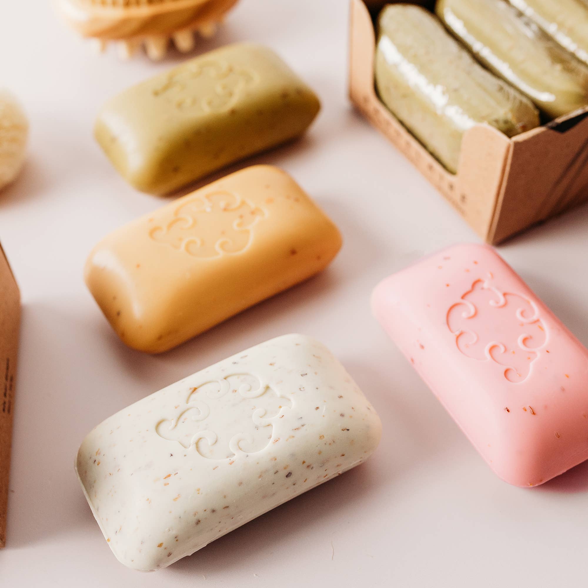 Baudelaire - Vente Pains de savon - Savon de bain Sea Loofa, 5 oz, emballé2