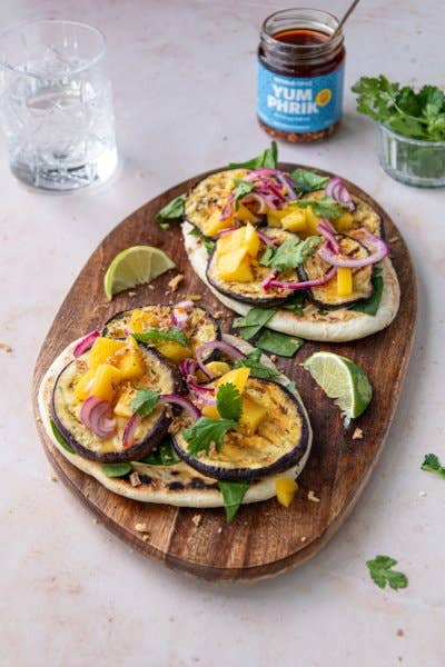 Trouble and Spice B.V. - Wholesale Hot Sauce - Yum Phrik - WINNER Best Chili Oil2