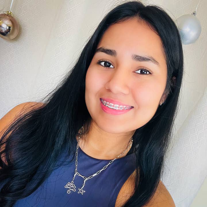 Alegria Accessories Inc. - Wholesale Individual Charm/Pendant - Tree silver charm1