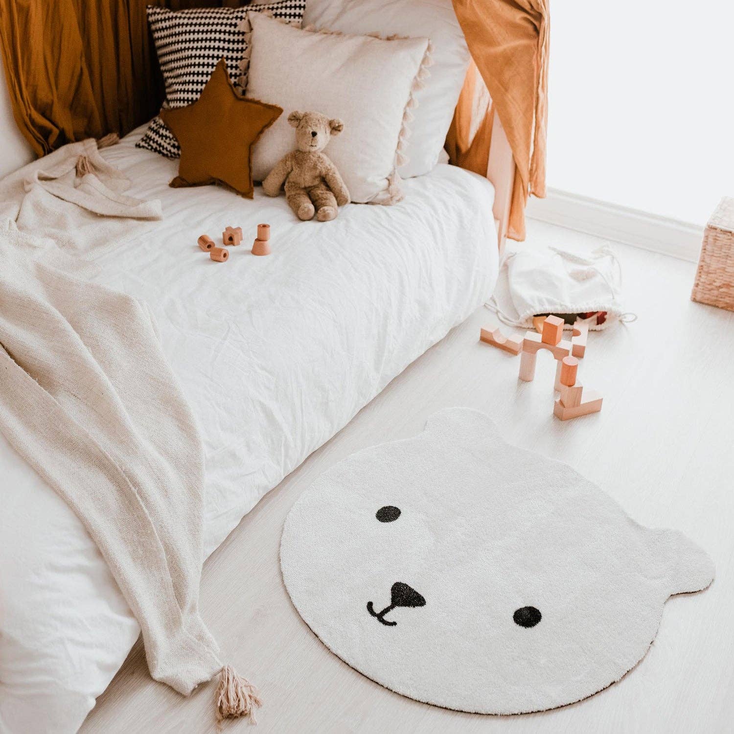 Eulenschnitt - Wholesale Area Rug - Kids & Baby - washable children's rug bear2