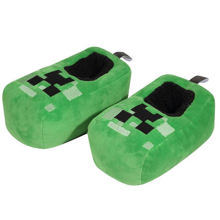 Minecraft - Creeper - Slippers for wholesale by Heroes Inc. Europe B.V.