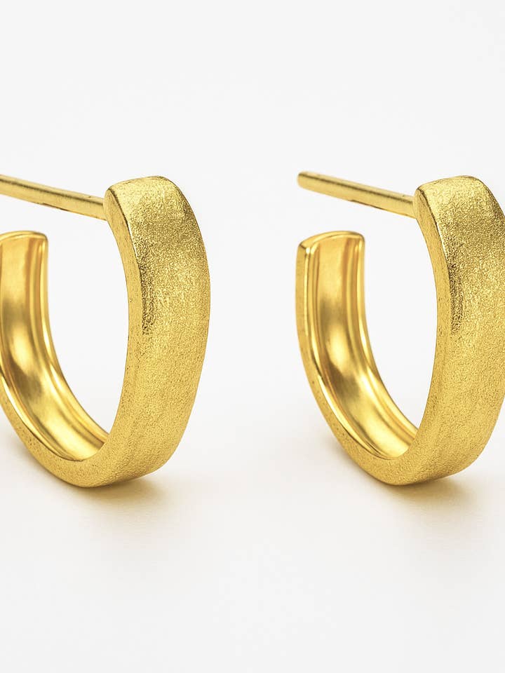 MINI HOOP ØRERINGE HUGGIE STIL for engroshandel hos Creative Brazil