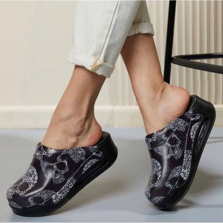 Skull Air Clogx Leather Clogs – Handmade Breathable for wholesale by UKS UNITED KNACK SYSTEM LTD