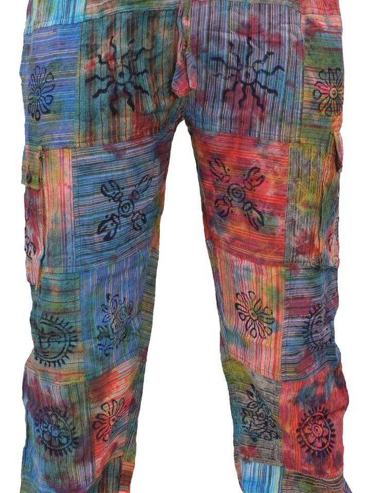 Pantalon cargo patchwork en coton tie-dye pour festival pour la vente par Gheri
