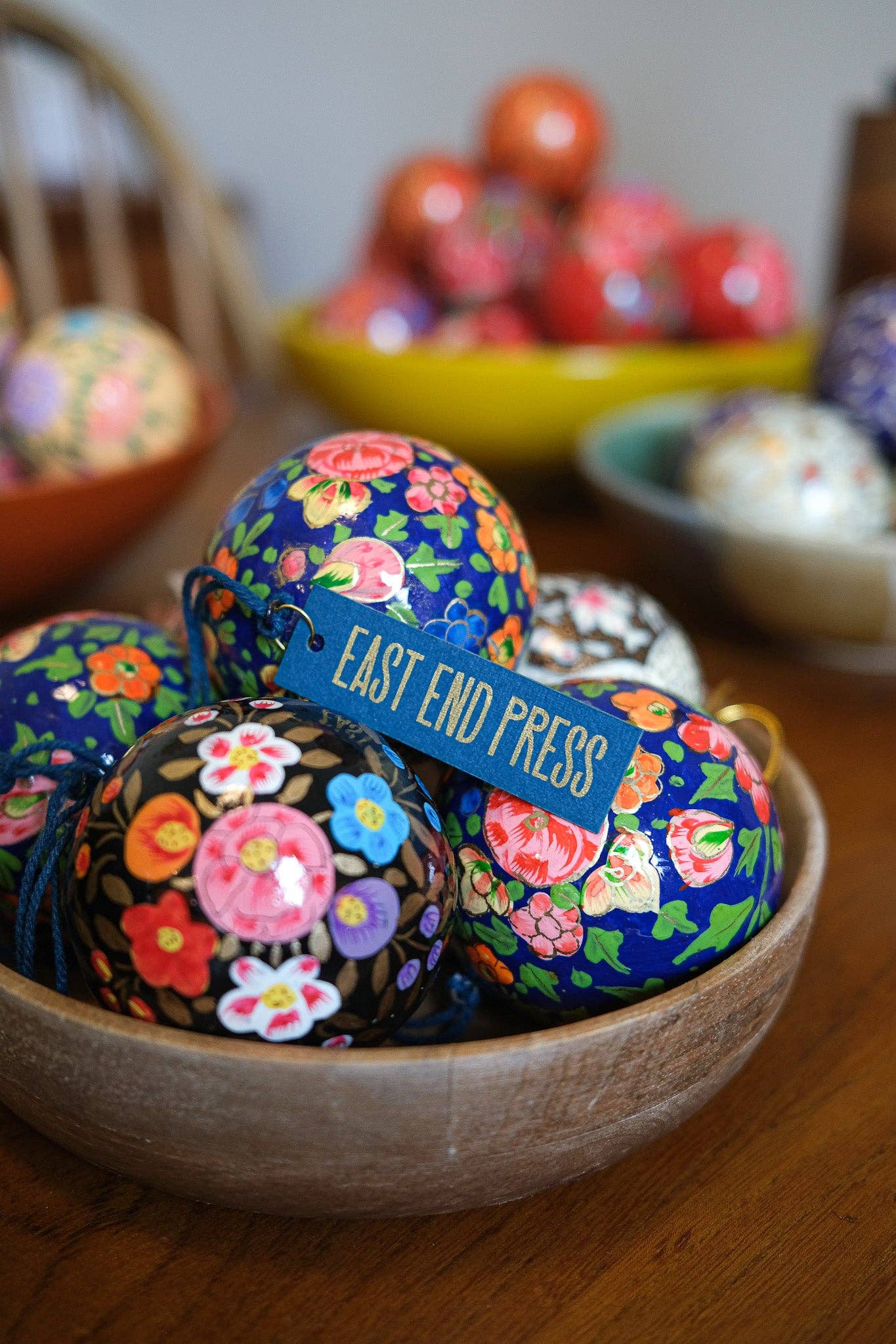 East End Press – wholesale Ornament – UK/EU: Dark Blue Blossoms Bauble15