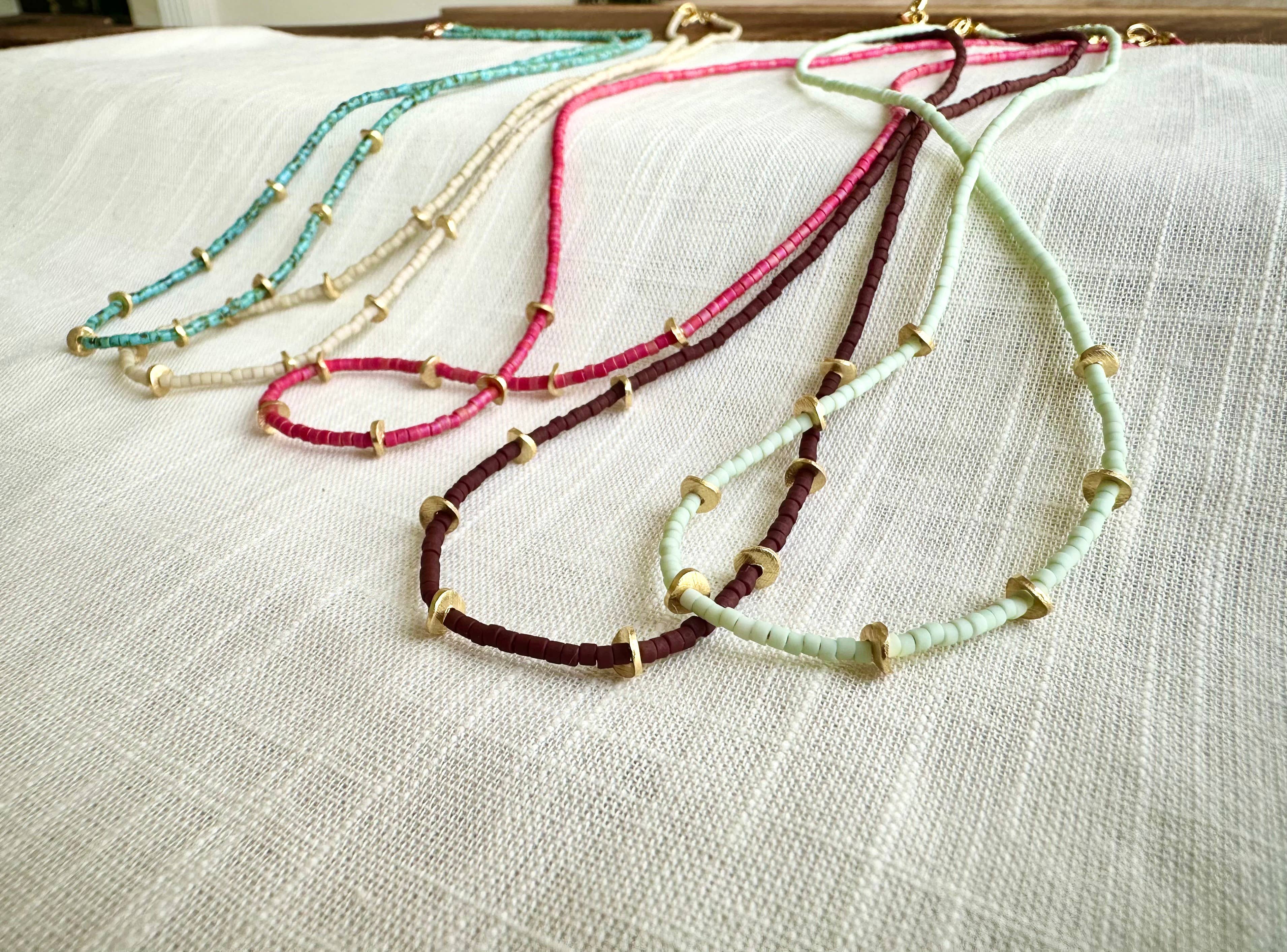 Ocean Breakup – Colar com missangas/pérolas por atacado – Colar de Contas Mesa4