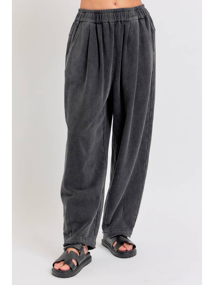 Sweet Lovely by Jen – wholesale Lounge Sweatpants/jogging bottoms – Women's – MINERAL WASHED SWEATPANTS IN FRENCH TERRY 36