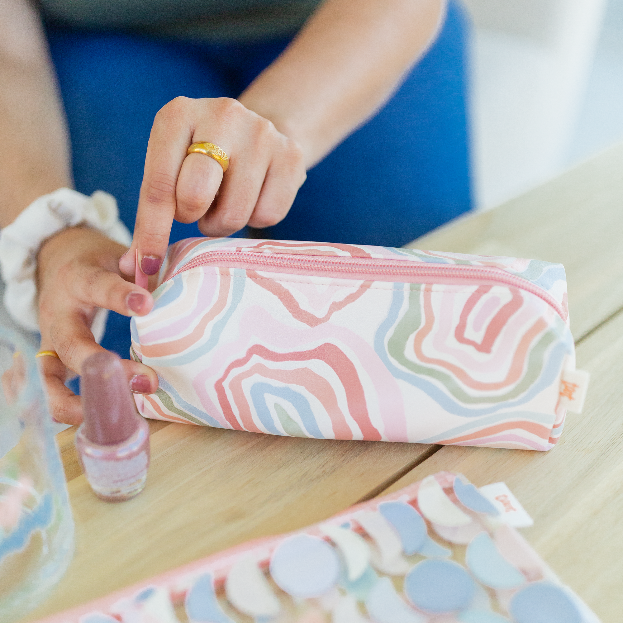 Talking Out of Turn - Vente Étuis/trousses à crayons - Jitterbug Squiggles0