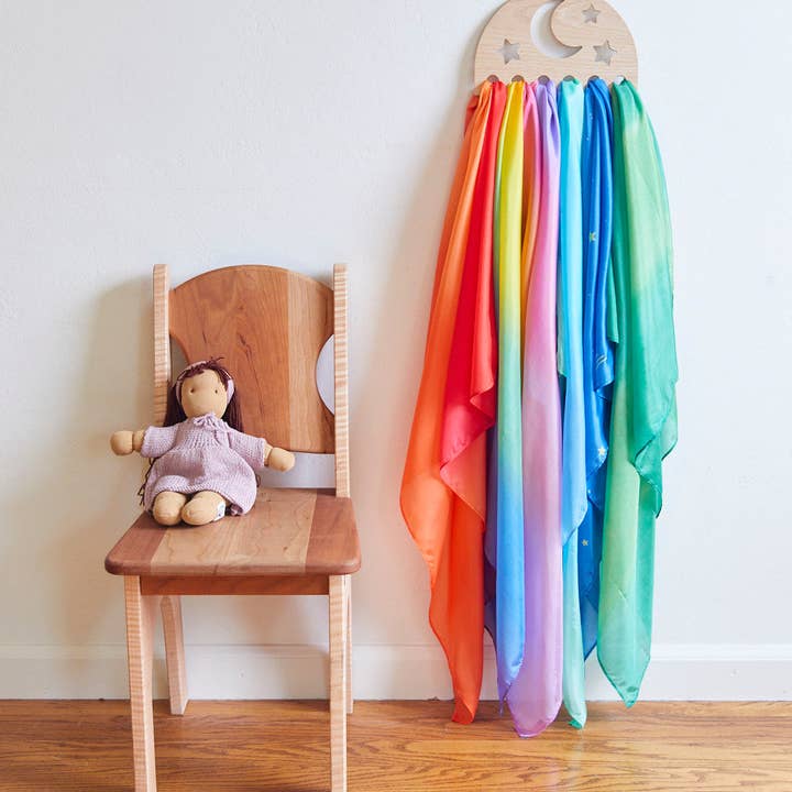 Sarah’s Silks - Vendita all'ingrosso Giocattolo in legno - Bambini - Esposizione di Veli di Seta Stellari6