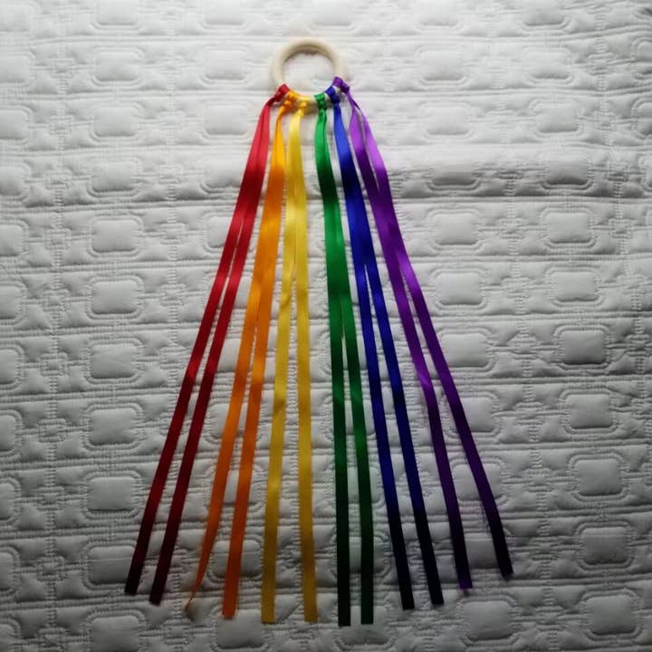 D & C TOYS - Wholesale DIY Craft Kit - Kids - Rainbow Ribbons DIY Hand Kite Kit1