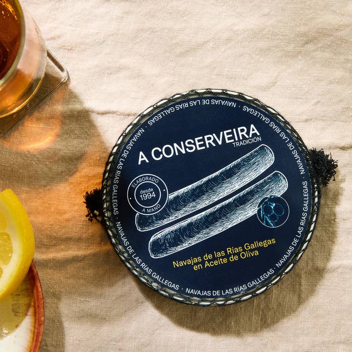 A Conserveira Tradición rakknivsmusslor i olivolja för wholesale av Lata