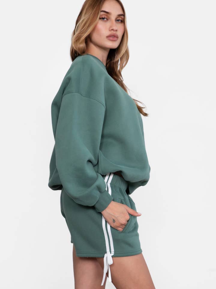 TICTOC - Wholesale Shorts - Women's - SUNNI Casual Mid Rise Plush Fleece Shorts23