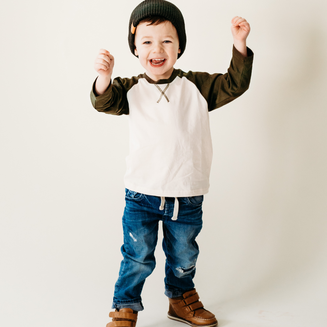 HAHA MAMA Clothing - Wholesale T-Shirt - Kids - Raglan Baseball Tee Green- Child3