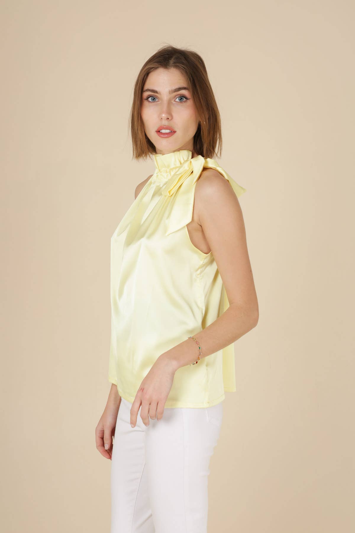 CHOKLATE PARIS - Wholesale Blouse - Women's - Satin Elisabeth top with bow at the collar - CK0809025