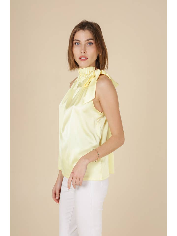CHOKLATE PARIS - Wholesale Blouse - Women's - Satin Elisabeth top with bow at the collar - CK0809025