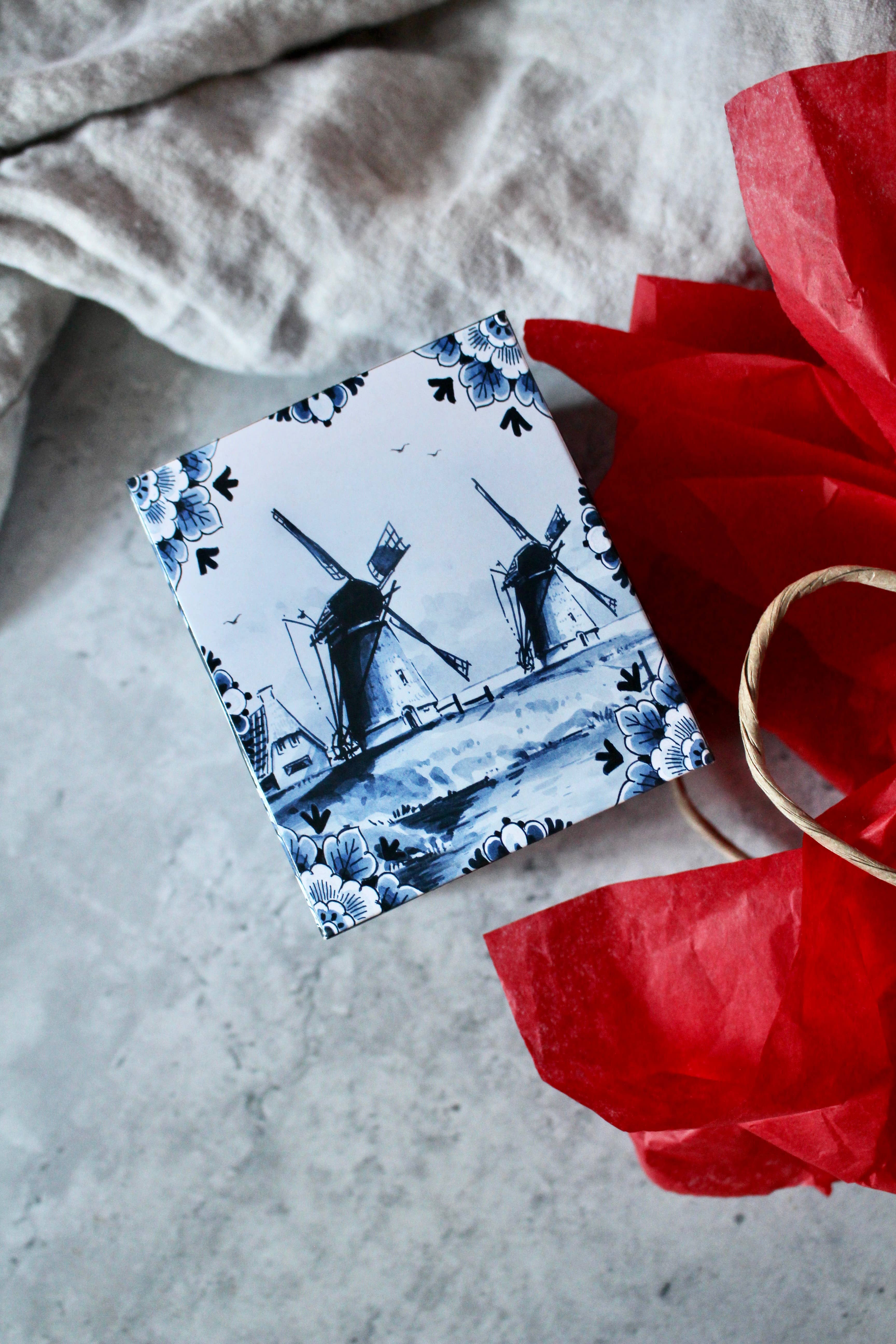 Finger Licking Dutch Stroopwafel Cookies - Wholesale Cookie - Gift Box w/8-Stroopwafel Cookies,(QTY:12) Dutch Delft Blue2