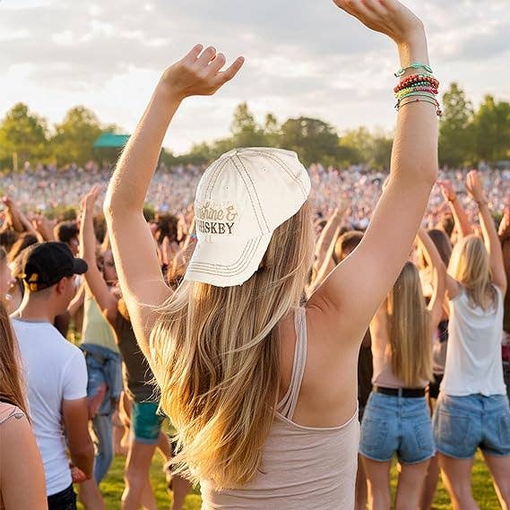 Funky Junque - Wholesale Honkbalpet - Dames - Vintage hoed met patch - Sunshine/Whisky (beige)1