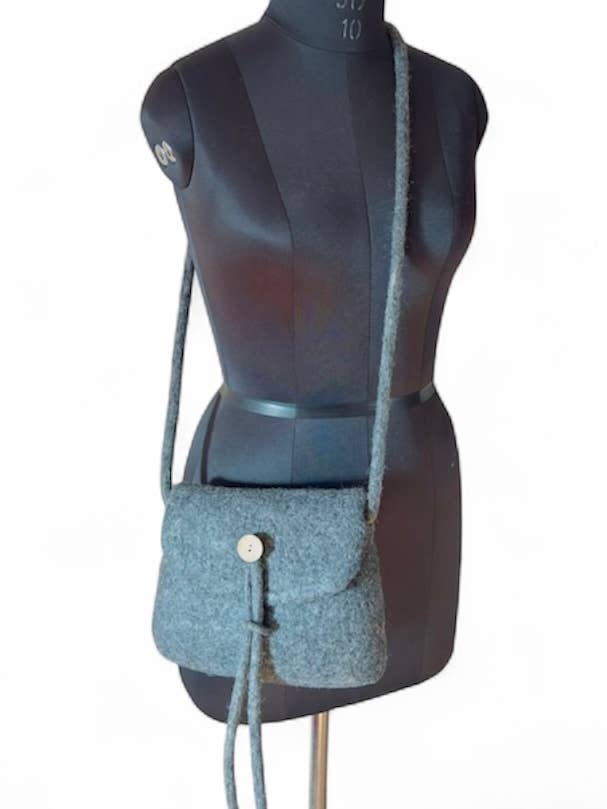 Borsa a tracolla lunga - Grigio per la vendita all'ingrosso da parte di Pomegranate Moon