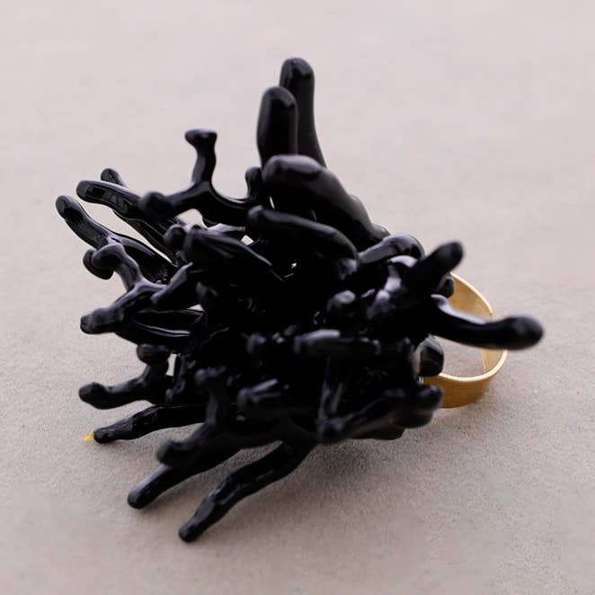 Bague Fleur Corail Résine pour la vente par Sonata