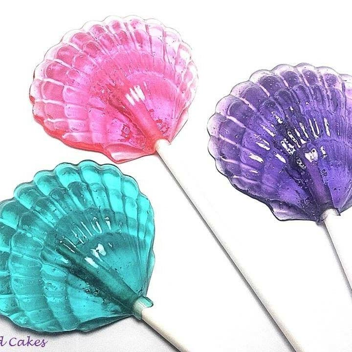 Lollipops by Candied Cakes - Wholesale Lollipop - CLAM SHELL LOLLIPOPS