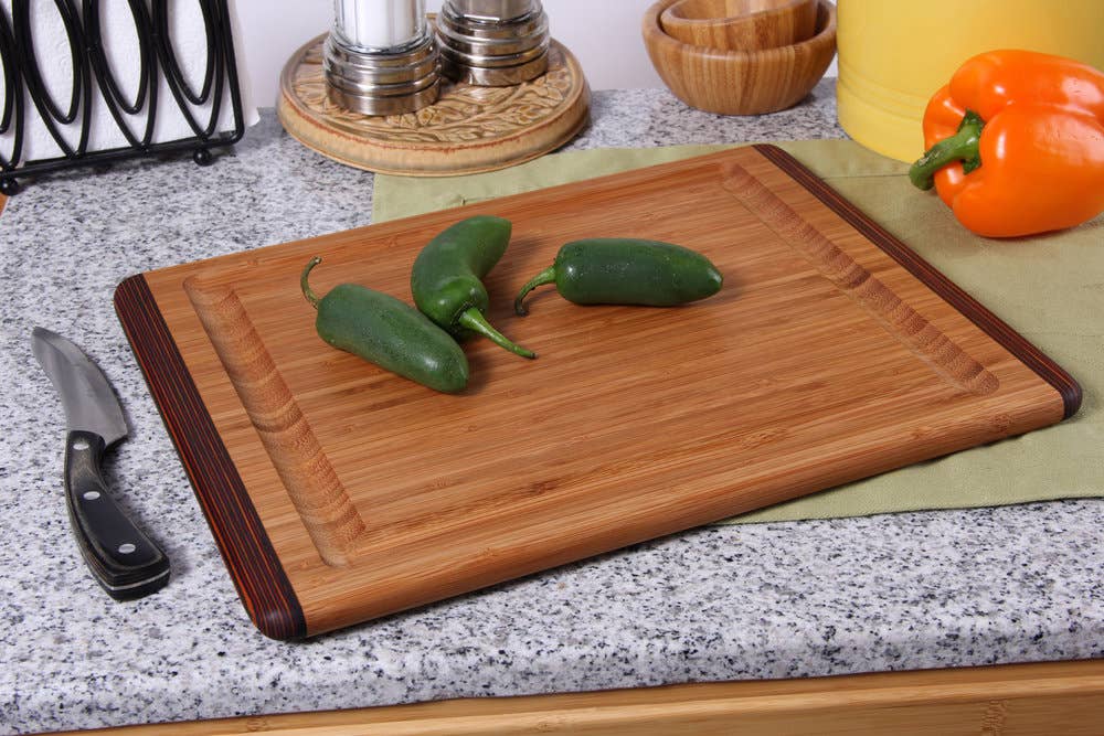 Island Bamboo - Wholesale Snijplank - Rainbow snijplank met jus groef2